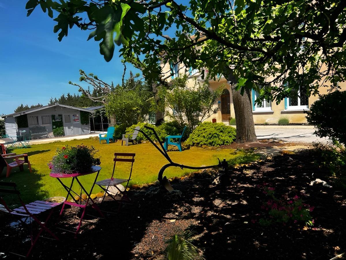 Gîte Les Feuilles de Chêne Carpentras Exterior foto